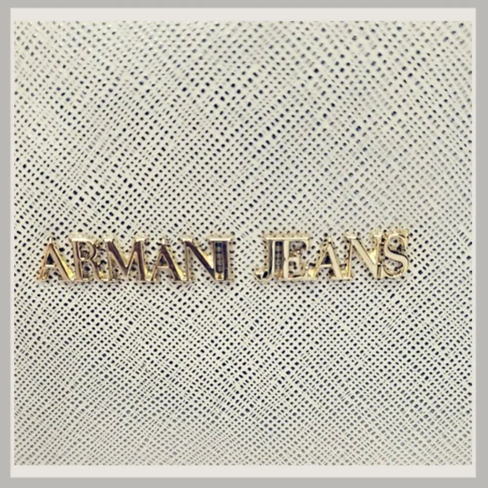 Armani Jeans Gold Tone Purse, Brand new, never used, Tags & Dust Bag - Picture 6 of 14